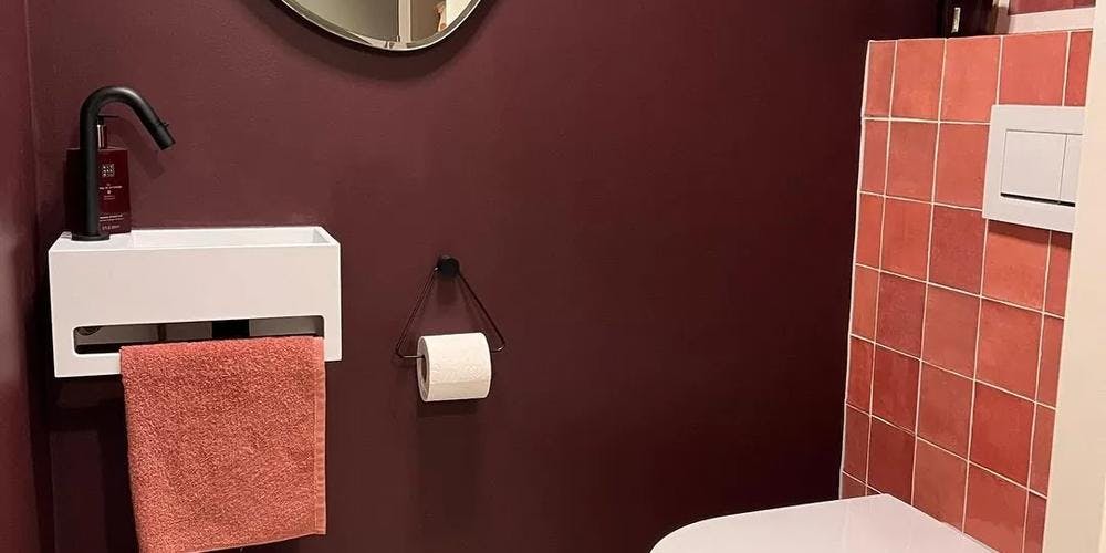 Achterwand toilet tegels voor mooie WC inspiratie